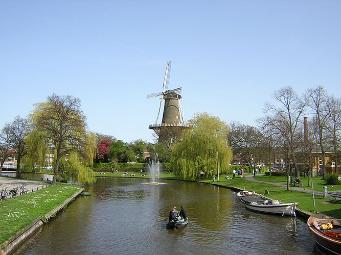 Leiden